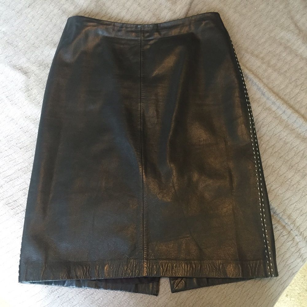 Ann Taylor Leather Black Pencil Skirt Size 8